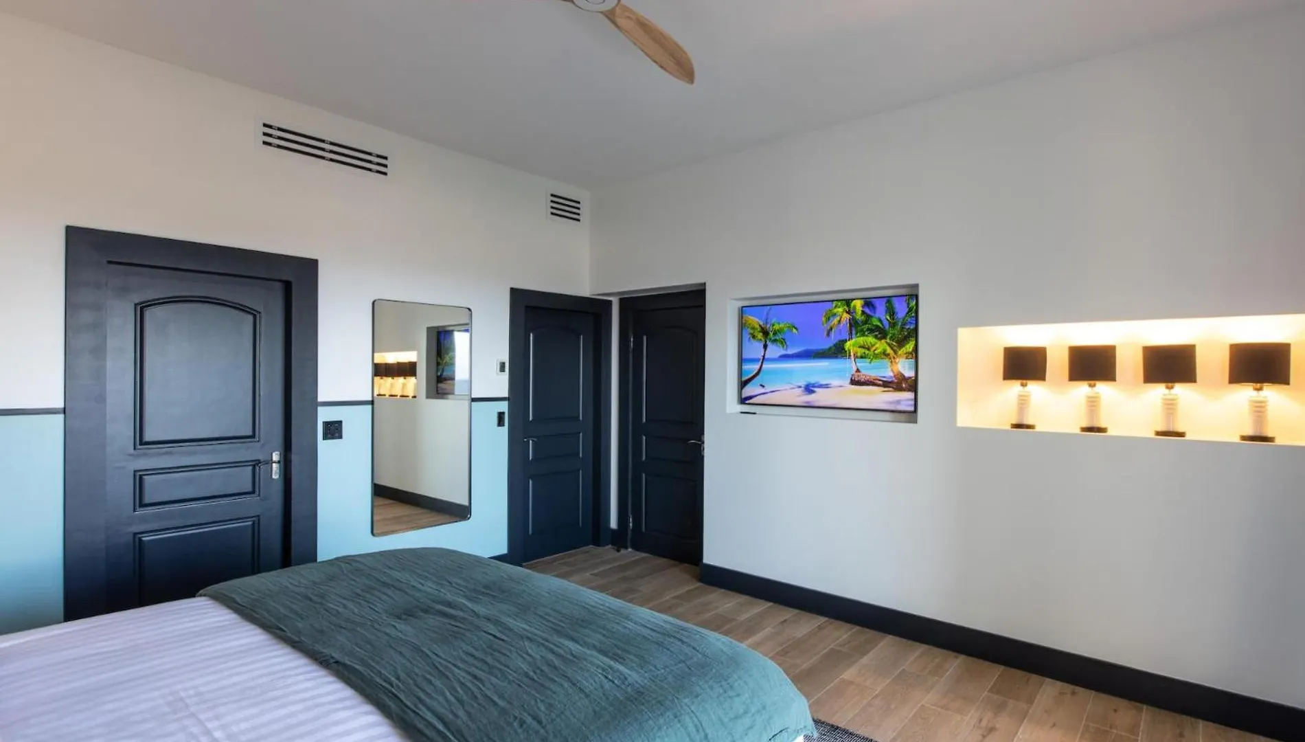 Designers Delight 3 Bedroom W Pool Gym Tennis Courts Cupecoy  0*, Cupecoy (Sint Maarten)